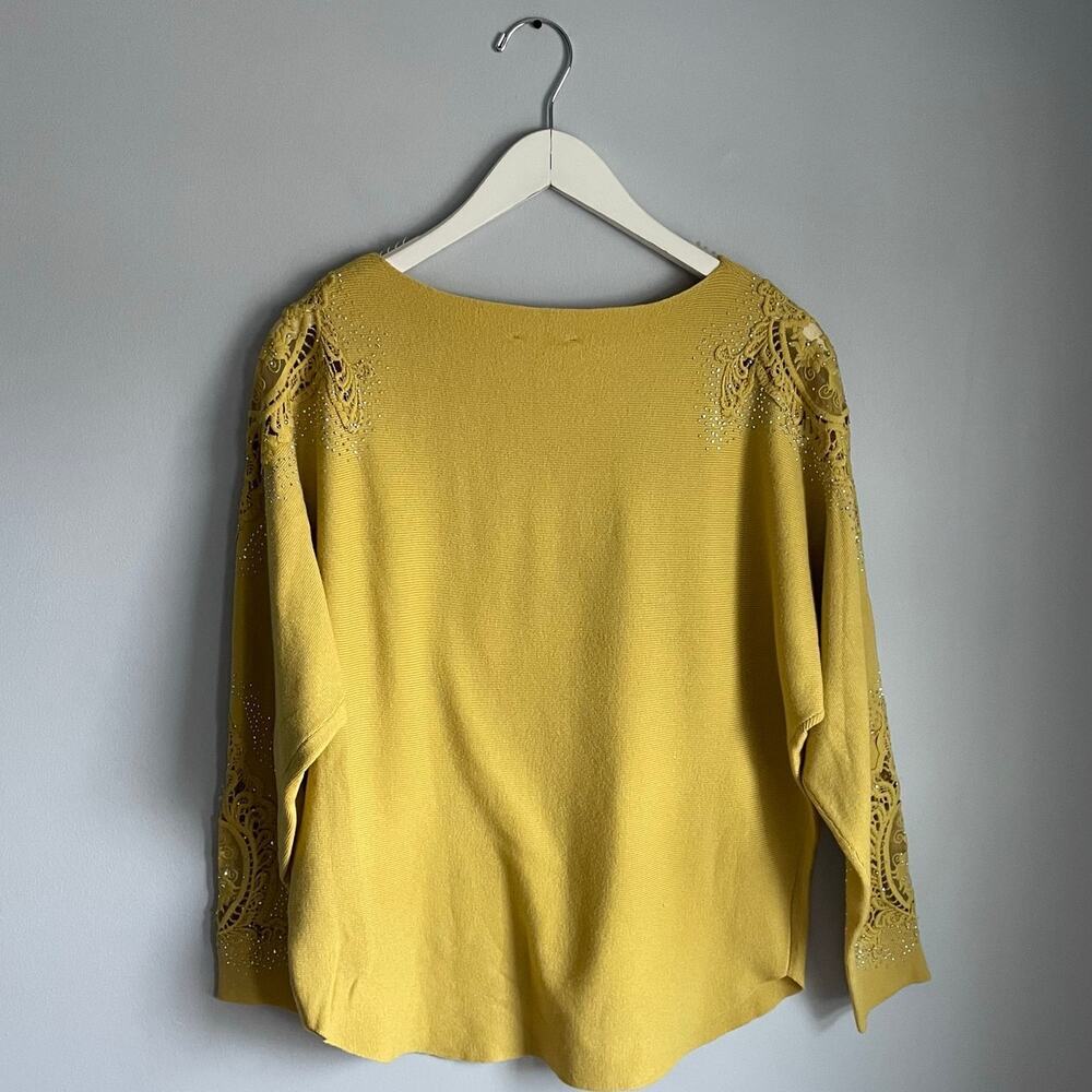 Liv Milano Gem Sweater Mustard Yellow Lace and Bead Embellishments Size Large - Picture 2 of 9